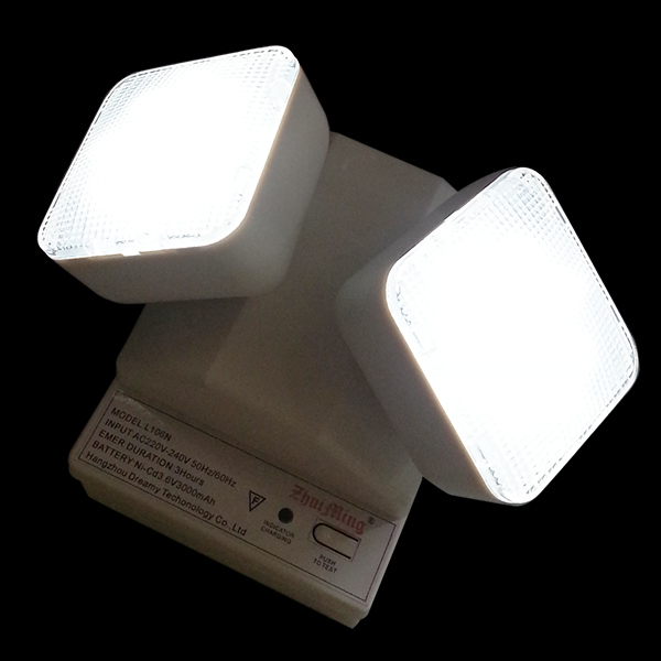 6W Twin Spot LED φως έκτακτης ανάγκης 6500K 3.6V 3.0Ah Ni-Cd μπαταρία PC κάλυψη IP20